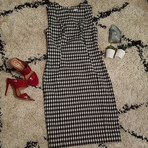 Calvin Klein dress checkered black/white size 4